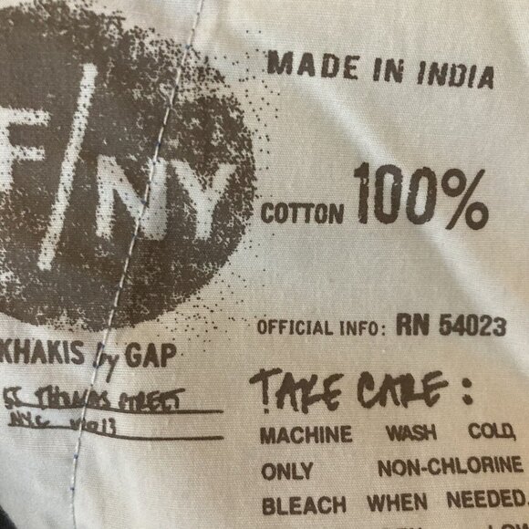 Khakis by Gap Shorts Bermuda Boyfriend Rollup Blue Striped Womens Size 11 13 - Picture 5 of 7